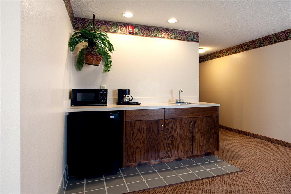 Quality Inn & Suites Clemmons I-40 Номер фото