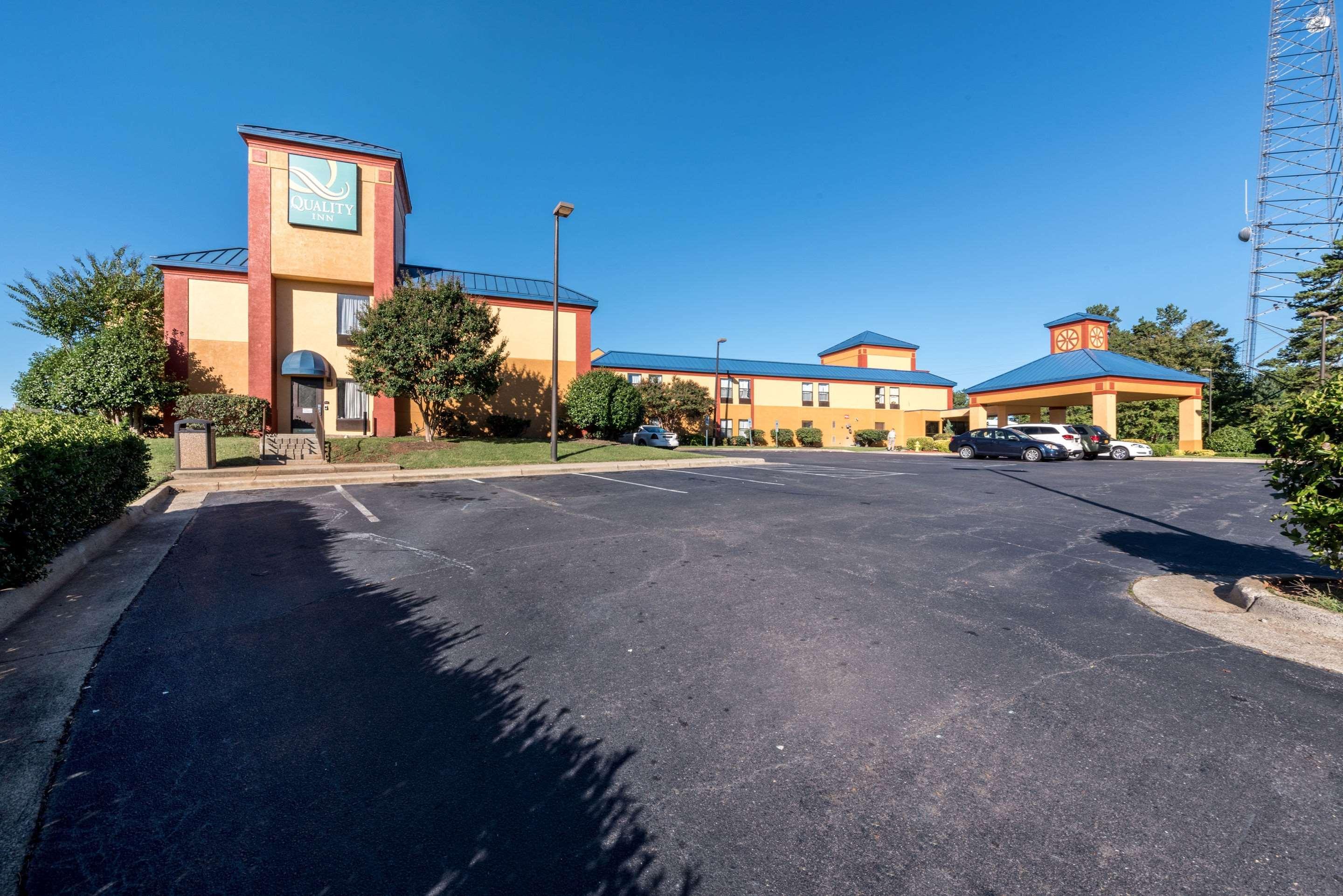 Quality Inn & Suites Clemmons I-40 Экстерьер фото