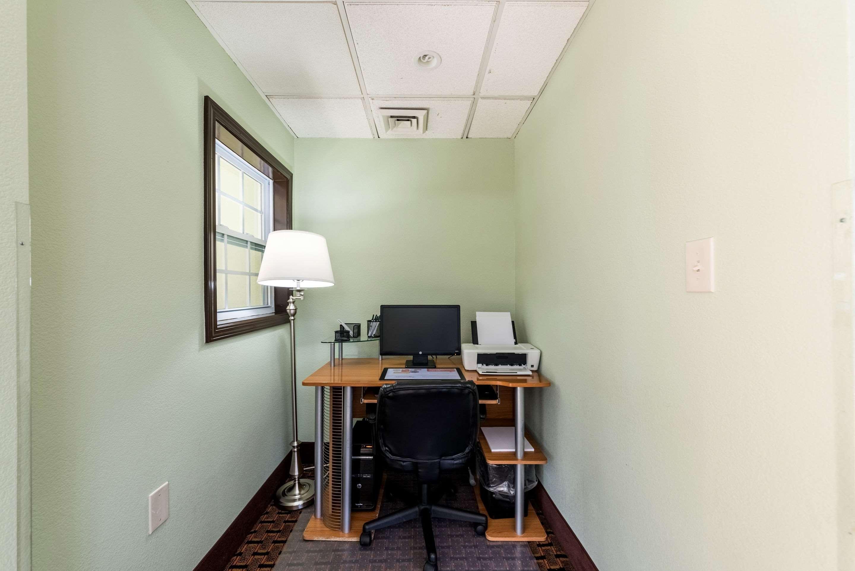 Quality Inn & Suites Clemmons I-40 Экстерьер фото