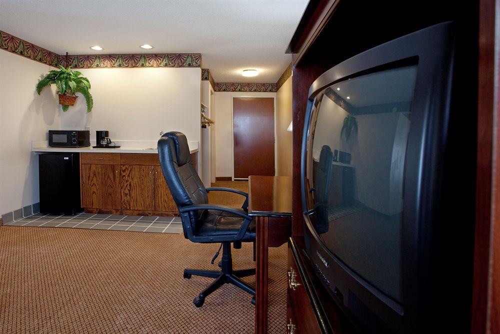 Quality Inn & Suites Clemmons I-40 Интерьер фото